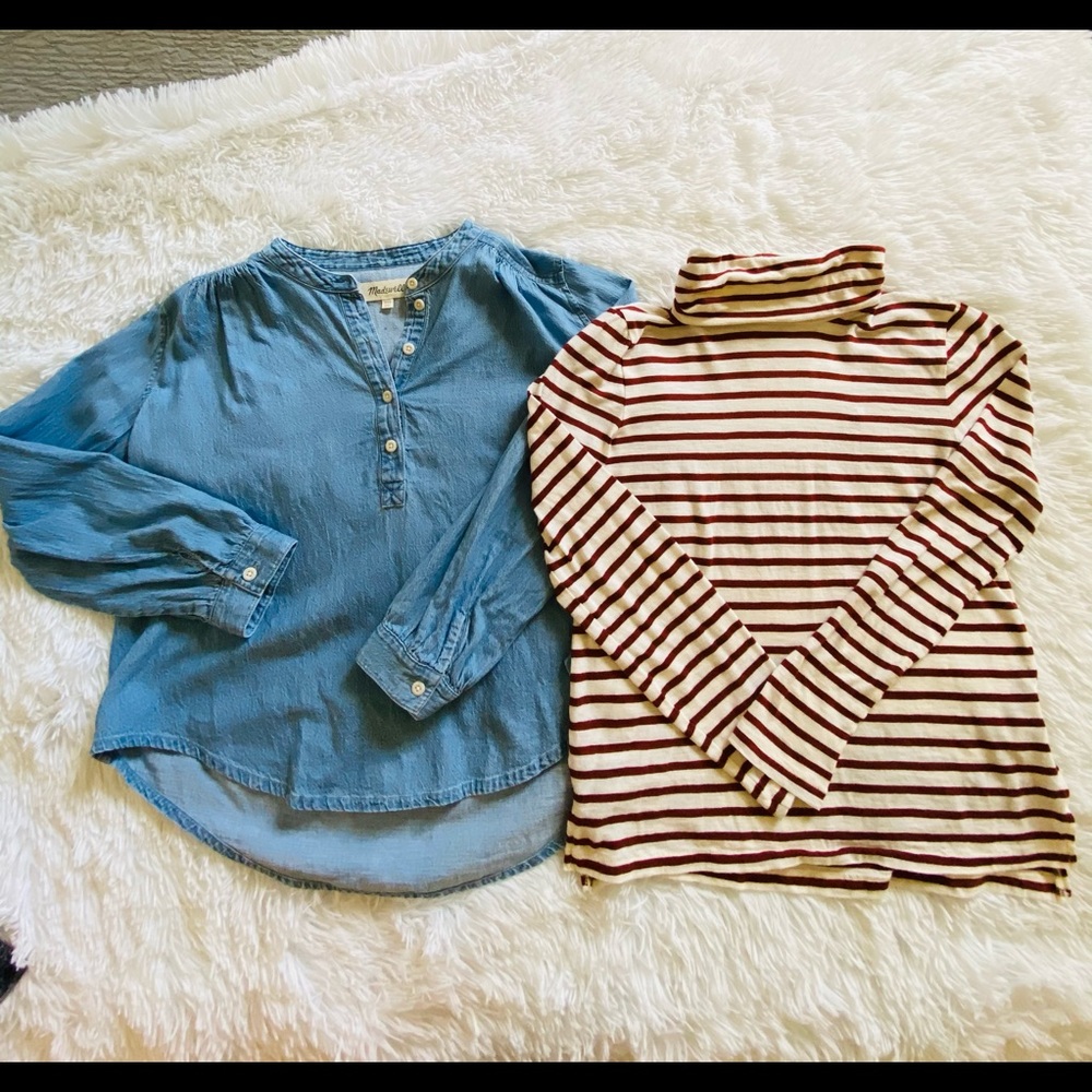 Chambray shirt/Burgundi Stripped turtleneck